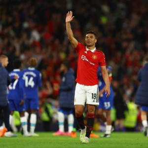 安卓APP-祝好！曼联官宣巴西悍腰赛季后离队 低谷中带来2冠居功甚伟